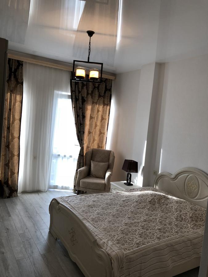 Hotel Lilu Tbilisi Exterior foto